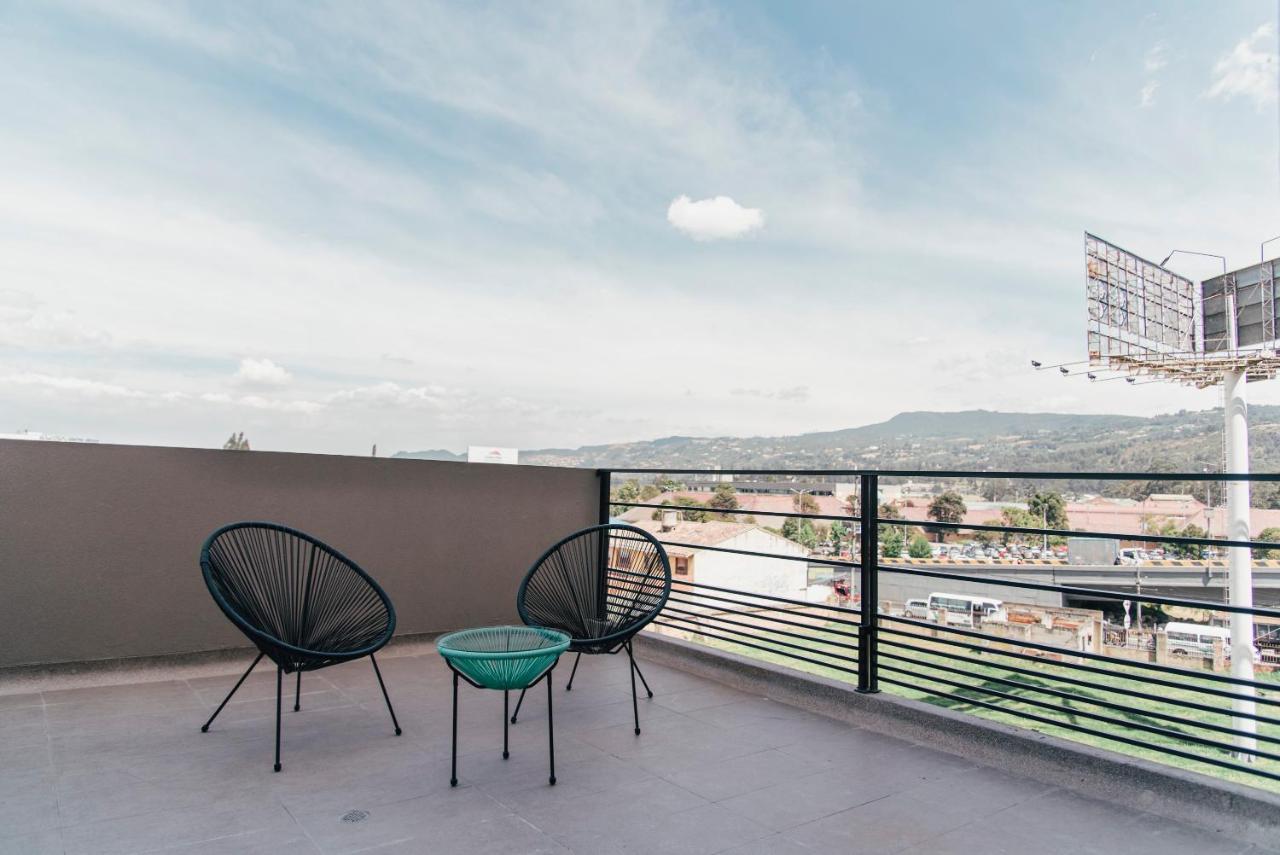 Uma Suites Chía Eksteriør billede
